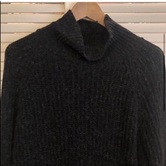 Anine Bing Turtleneck Sweater - Picture 4 of 8